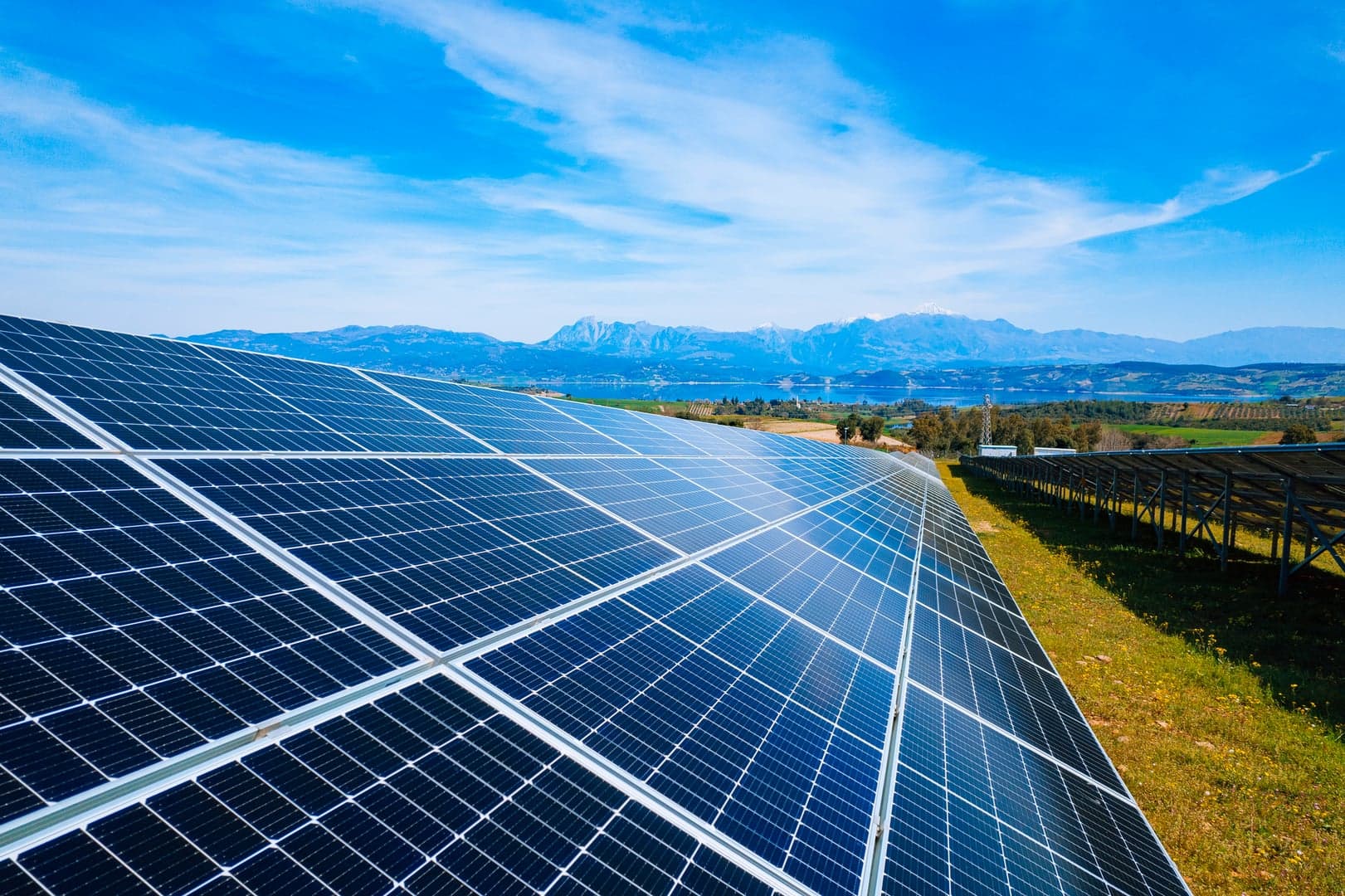 Parques Solares All-In-One BIS Integraciones